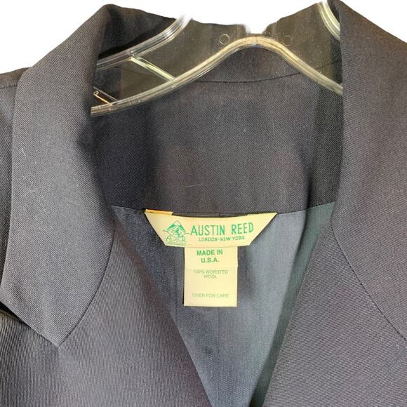 Austin Reed Coat‎ Womens 12 Navy Blue Worsted Wool Double Breasted Gold Buttons - Picture 2 of 9